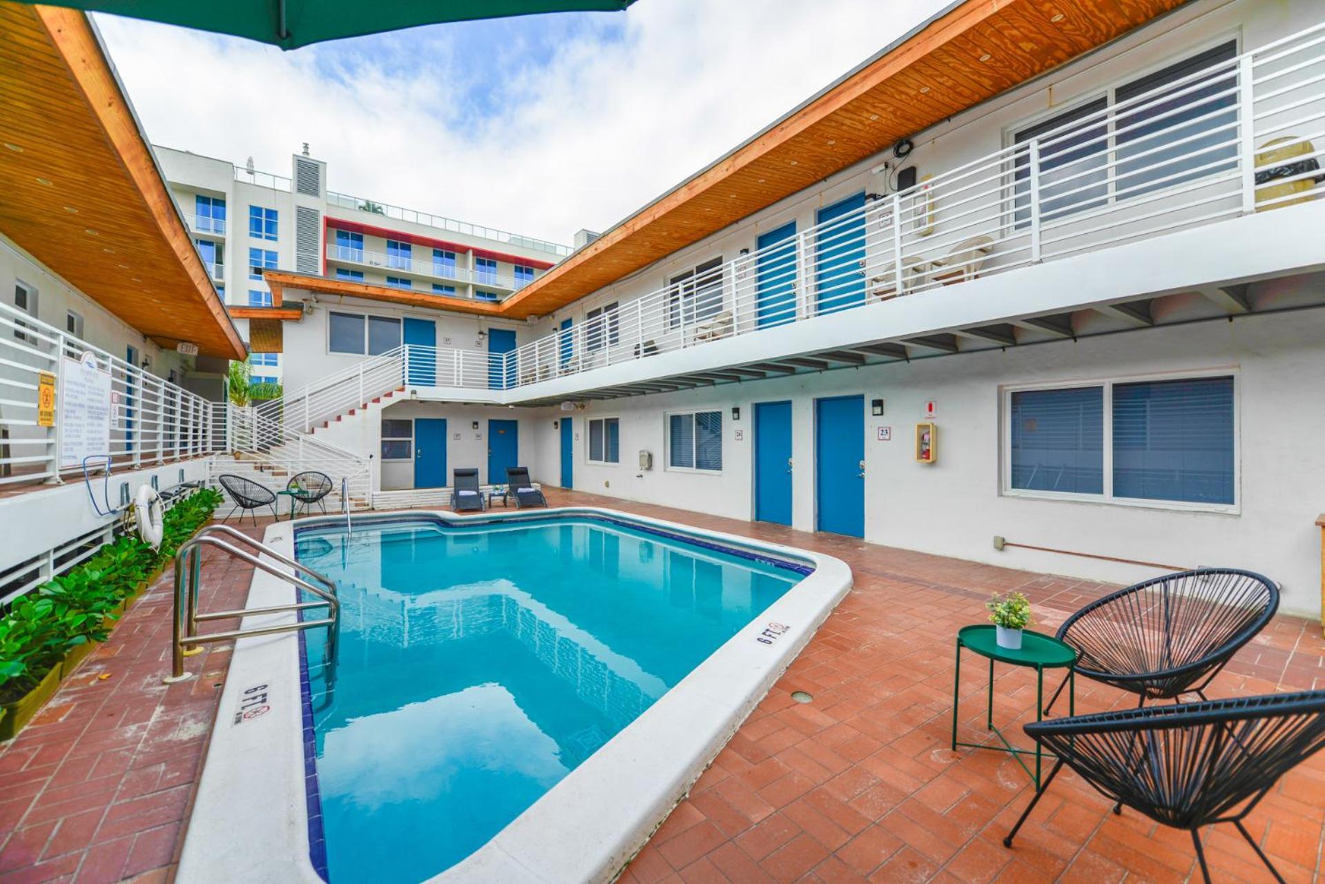 Ocean View Balcony With Pool & Parking -M42 Apartment Hollywood Ngoại thất bức ảnh